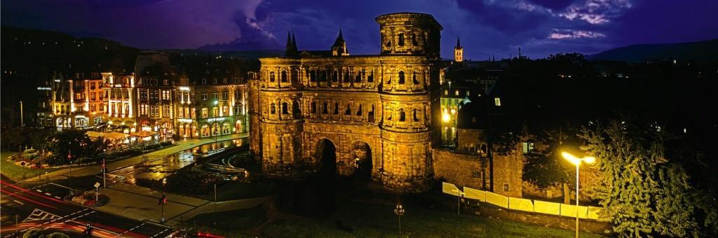 Hotel Roemischer Kaiser ترير المظهر الخارجي الصورة