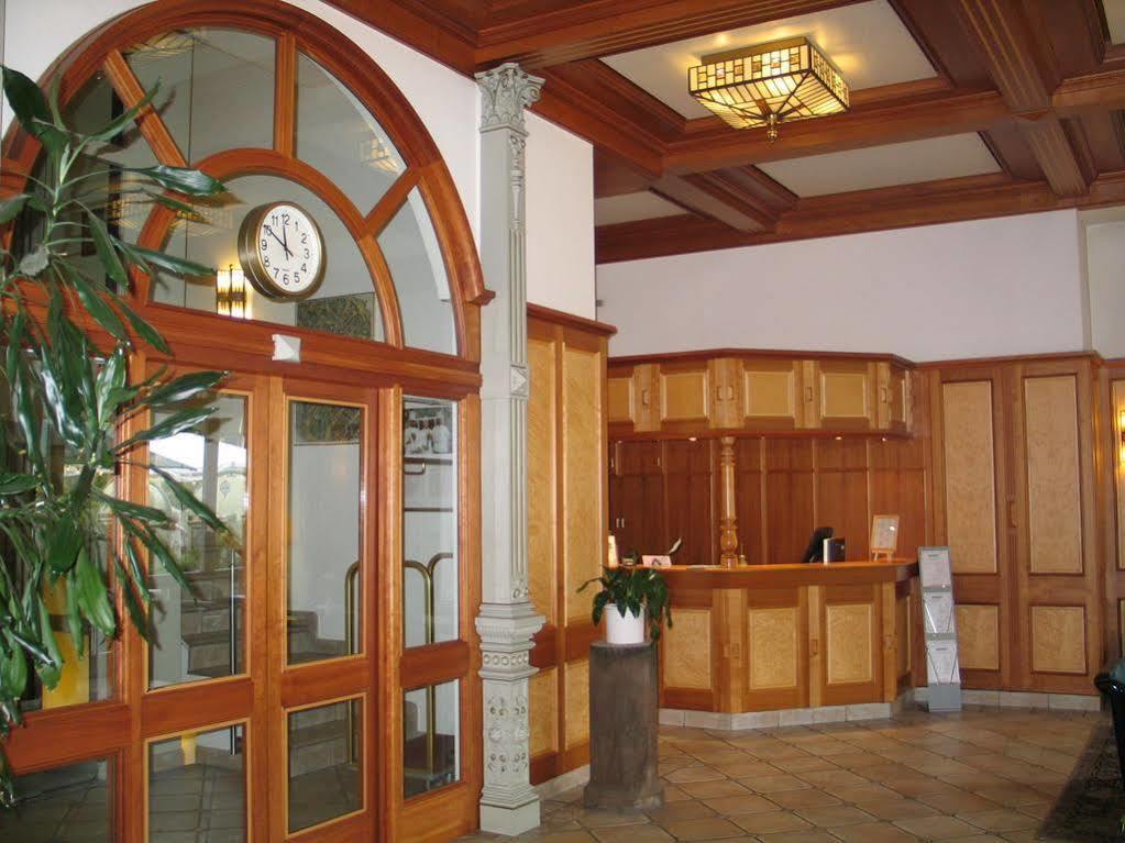 Hotel Roemischer Kaiser ترير المظهر الخارجي الصورة